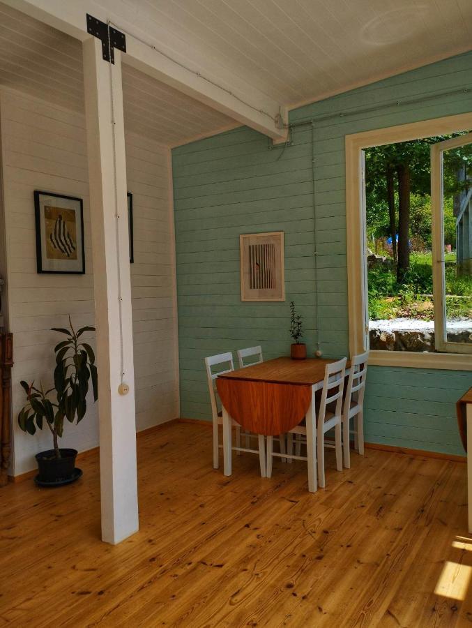 Brotseulebi Hotel Ambrolauri Ngoại thất bức ảnh
